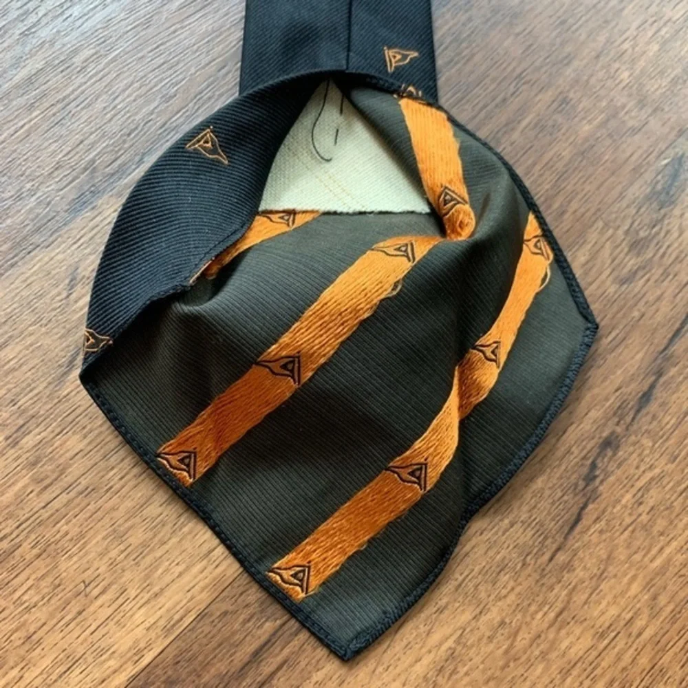 G. L. Harvale & Co. Vintage Collectible Tie